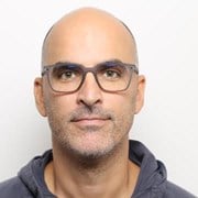 Aspragkathos, Apostolos